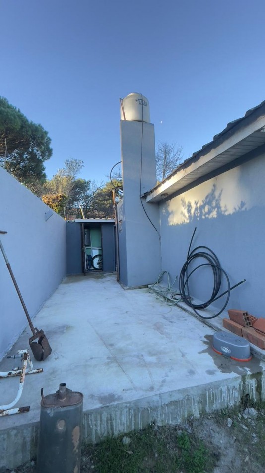 Excelente Oportunidad!!! Casa sobre boulevard con amplio lote.